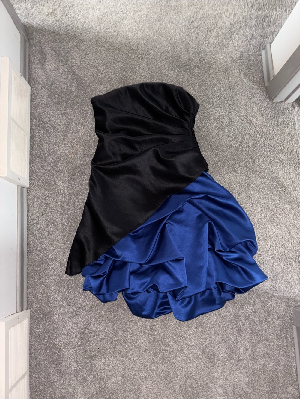 30”Waist-Y2KJolie Black and Royal Blue Strapless Satin Cocktail Dress-Size8